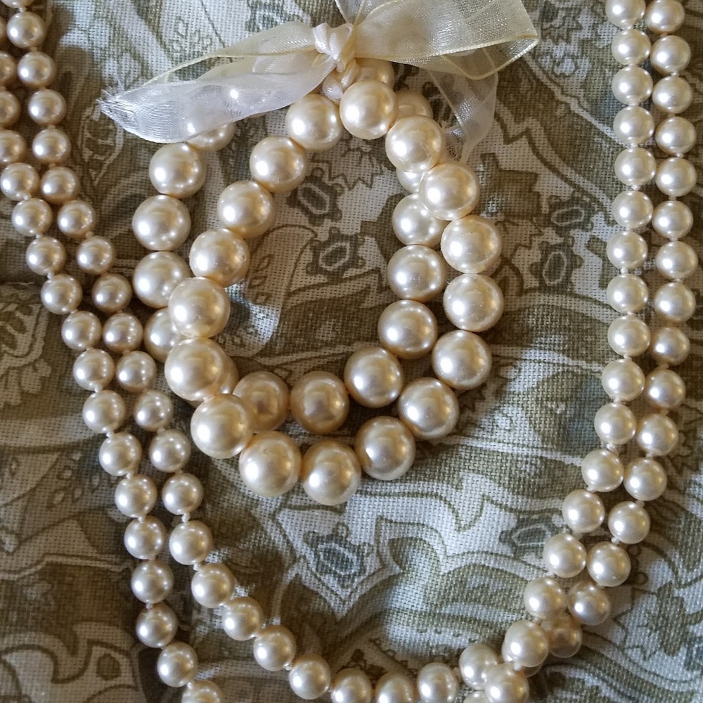 Necklace & bracelet set